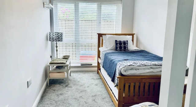 1 Bed Cottage - Sleeps 2 - Parking - Wifi, Rezervasyon Tatil Evi Merseyside villalar, Villa
