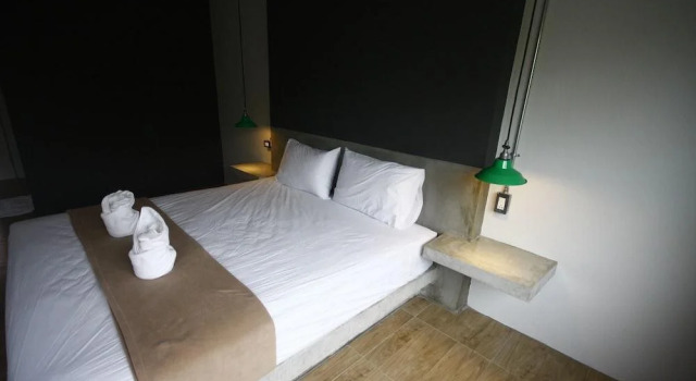Kuakaew Garden Hotel, Book Hotel Lan Saka 