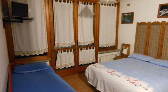 B&B - Appartamenti Bardosleep, Забронировать Отель «постель и завтрак» Бардонеккия Val di Susa, рядом с Горнолыжный подъемник Бардонеккья - Яфферау