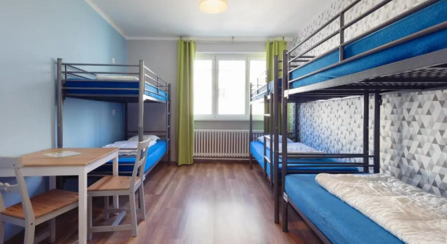 Кровать в общем номере (женский номер) Patio Hostel