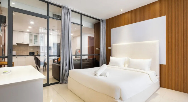 Апартаменты Losso Night Life D1 GymBarJapTown