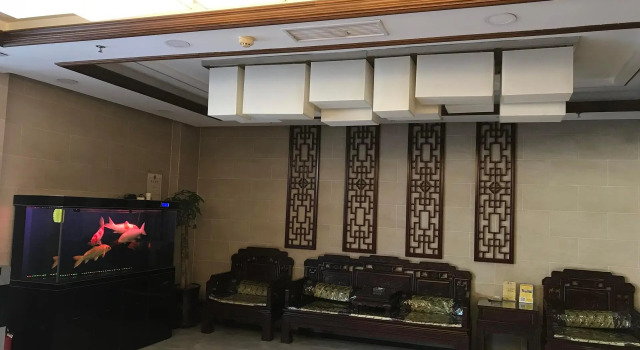 PAI Hotels Jinzhou Yi County Railway Station, Забронировать Отель Стадион Jinzhou Ляонин