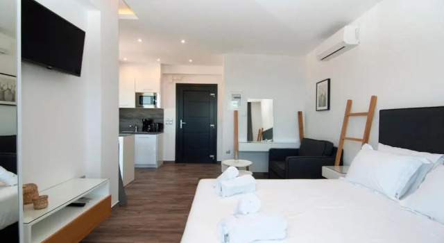 Студия The View Sofas Apartments