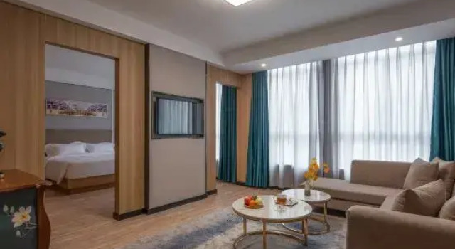 Люкс Taizhou GTALLIN Light Luxury Hotel (Jiaojiang Shifu Avenue)