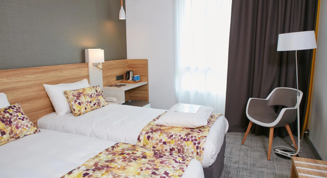 Kyriad Pontarlier, Book Hotel 3-stjernede hoteller i Doubs, 3*