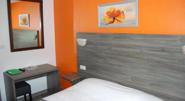 Двухместный номер Standard Logis Relais Saint Michel