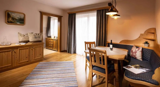 Апартаменты Landgasthof Leopoldhof
