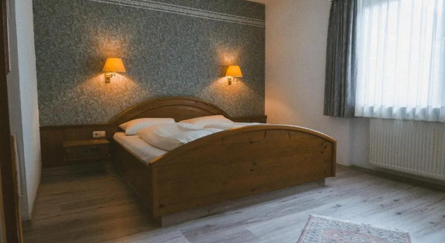 Полулюкс Hotel Büchner Garni