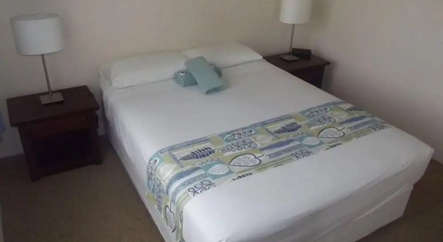 Вилла Pelican Shore Villas