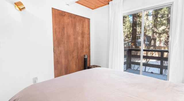 Bearadise - Prime Location For A Family Getaway In The Winter Or Summer 2 Bedroom Cabin, Забронировать Отель Биг-Бэар-Сити San Bernardino Mountains