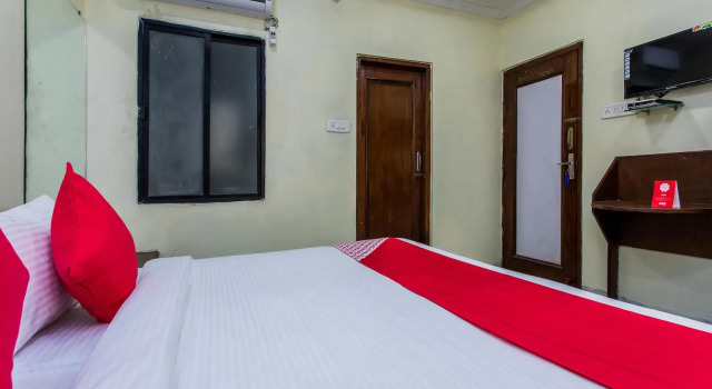 OYO 14522 Ganga Residency, Забронировать Отель Отели штата Махараштры 3 звезды, 3*