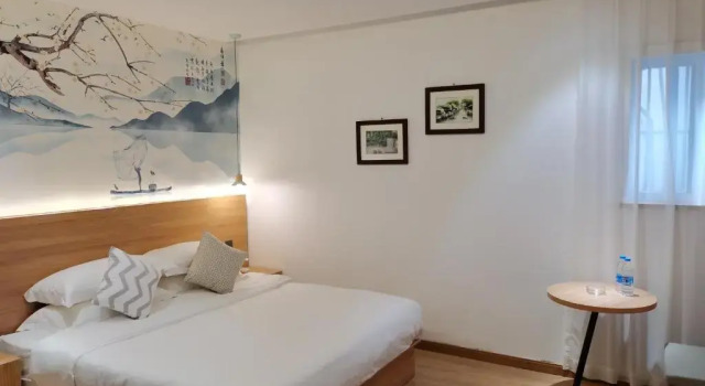 Двухместный номер Standard NO.5 Vogue Hotel Suzhou