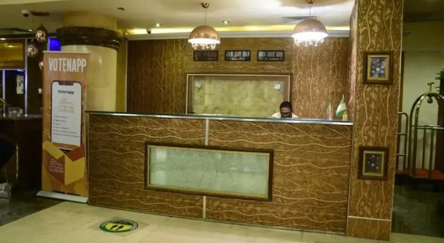 Place2be Hotel, Book Hotel Ikeja 