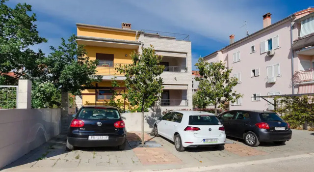 Apartments Goran