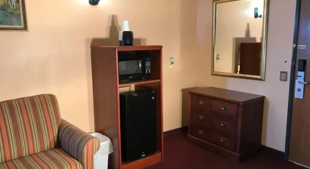 Heartland Hotel & Suites, Prenota Hotel Rock Valley Iowa