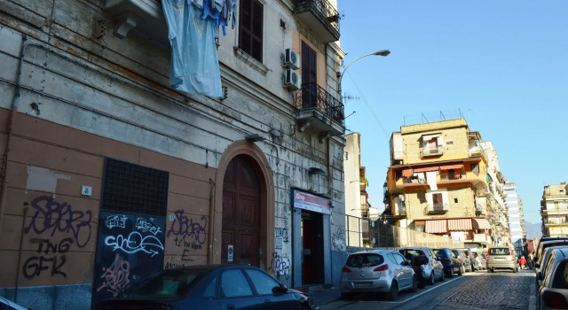 Napoli Station B&B, Забронировать Отель «постель и завтрак» Отели Неаполя с завтраком, рядом с Гарибальди, Завтраки