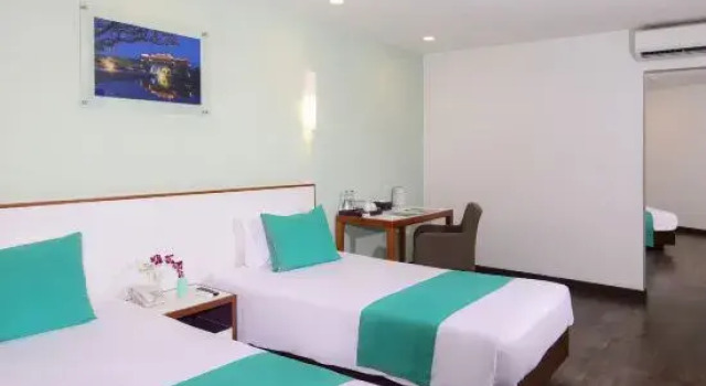 Люкс ÊMM Hotel Hue