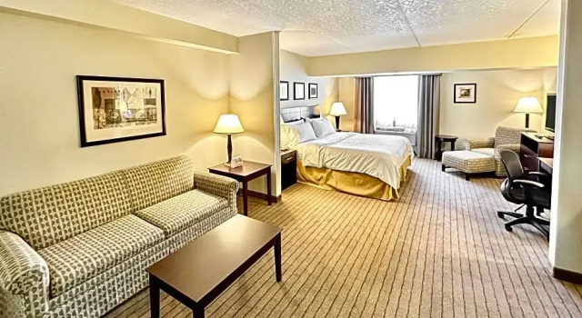 Номер Standard Holiday Inn Express and Suites Kincardine