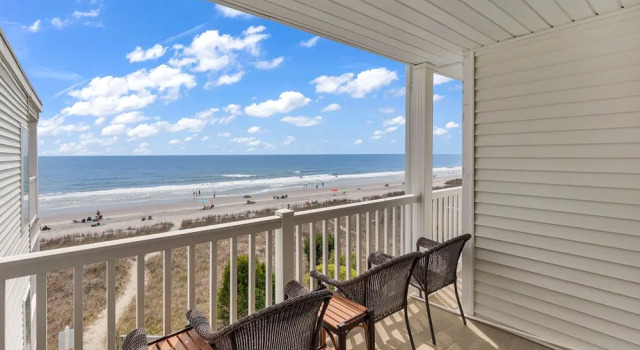 Номер Standard с 2 комнатами с балконом и рядом с пляжем Ocean Pier Beach-view Condos