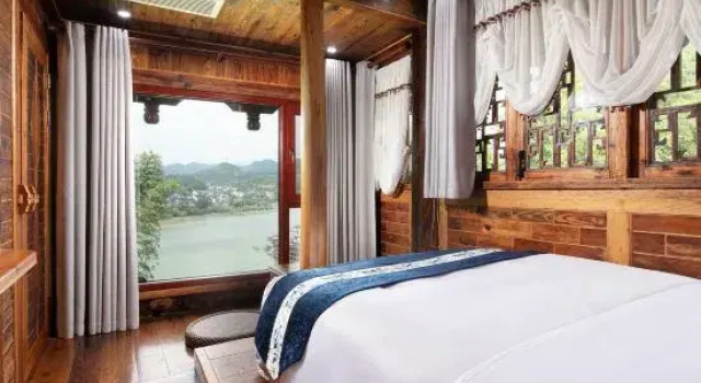Люкс Yongshun County Furong Town Tusi Xuanfu Courtyard Waterfall Guesthouse