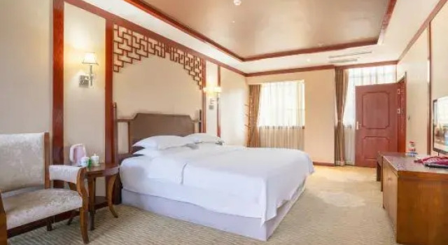 Люкс с красивым видом из окна Xishu Sunshine Garden Hotel