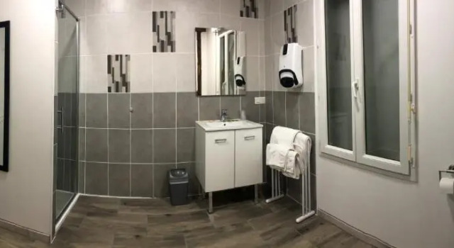 Номер Standard Logis Hôtel Restaurant Métropole