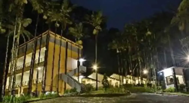 Surya Hotel & Resort Baturraden, Réserver Complexe hôtelier Baturaden Central Java