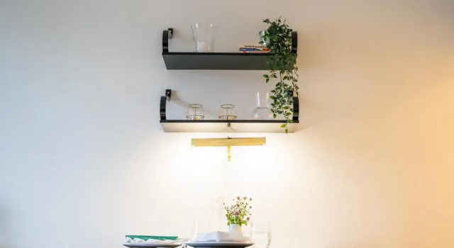 Beautiful studio near the center, Забронировать Отель Отели Турку с парковкой, рядом с Музей искусств Вяйнё Аалтонена, Парковка