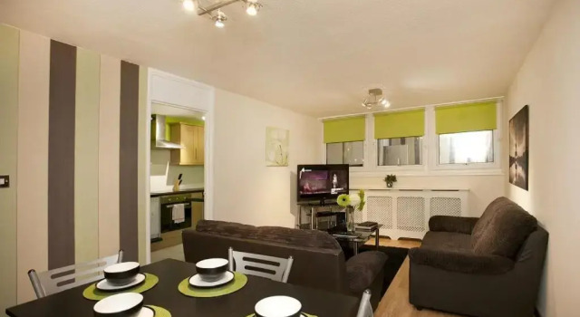 Апартаменты с 2 комнатами Victoria Centre 2 Bedroom Apartments with 4 Beds in Victoria Centre Shopping Centre - Nottingham City Centre - 24 hour access - Most Central Location - Full Kitchen - Opposite Hilton - Parking for Cars or Vans from Five pounds a day - Sunday 1pm Check-out