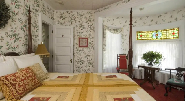 Cornerstone Victorian B&B, Buchen Sie Bed & Breakfast  