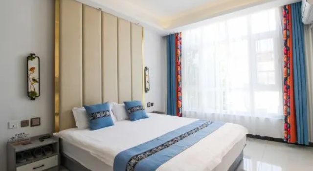 Люкс Grand Yixian Xiangyun Homestay (Yishui Lake Taihang Water Town Shop)