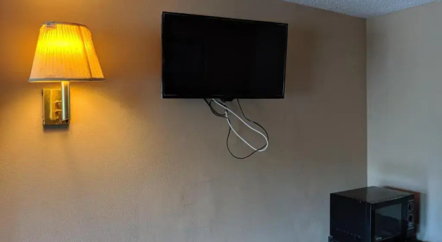 Четырёхместный номер Standard Economy Inn Express