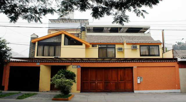 Monterrico Hostal Perú, Rezerwuj Hotel Hotele w Surco z parkingiem, Parking