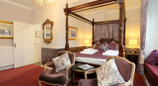 The Downe Arms Hotel