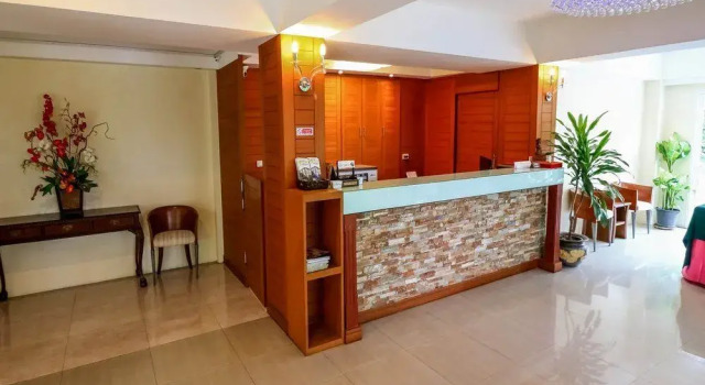NIDA Rooms Wongsawang 19 Plaza