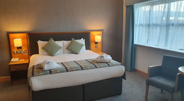 Двухместный номер Classic c 1 комнатой Westgrove Hotel