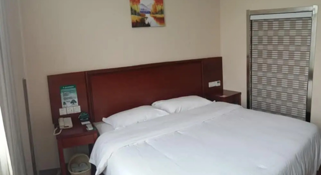 Двухместный номер Standard GreenTree Inn JiangSu YanCheng JianHu ShangGang Bus Station Freeway 204 Express Hotel