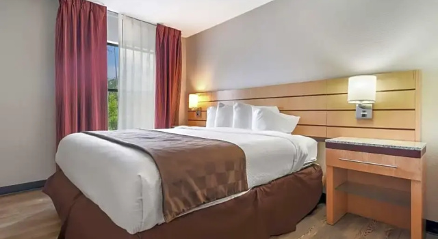 Люкс SureStay Plus by Best Western Tarboro-Kingsboro