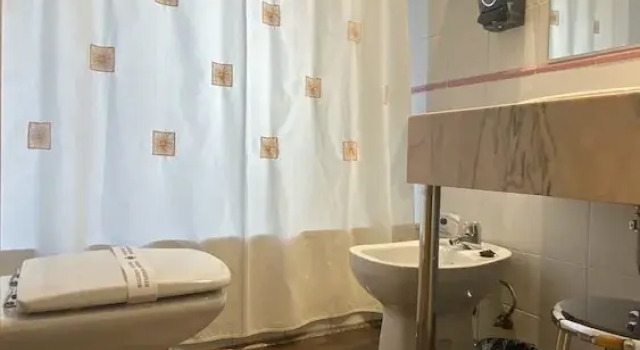 Номер Classic Hostal Paris