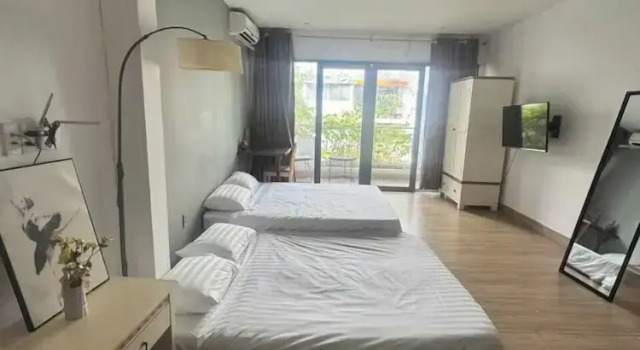 Студия B-HOMEAWAY LUXURY Apartment - Ben Thanh Central