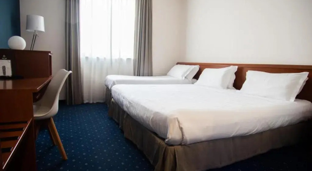 Трёхместный номер Standard Hotel Glis