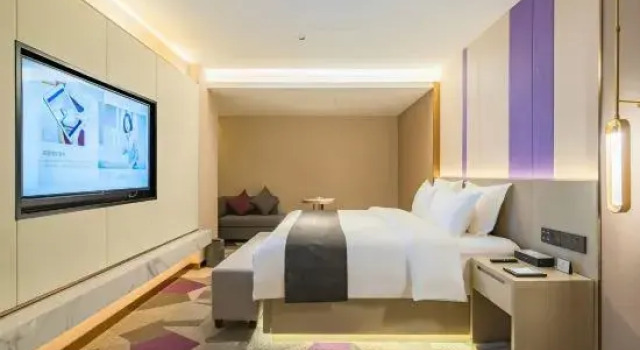 Люкс Luxury Lavande Hotel (Tianjin Olympic Sports Center)