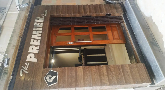 The Premier Inn, Забронировать Отель Недорогие отели Калькутты, рядом с The Asiatic Society, недорого