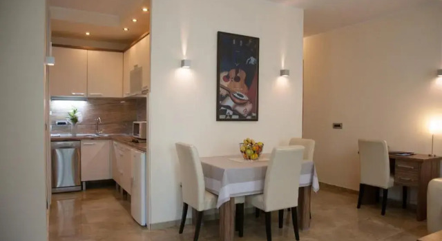 Апартаменты c 1 комнатой с балконом Apia Residence