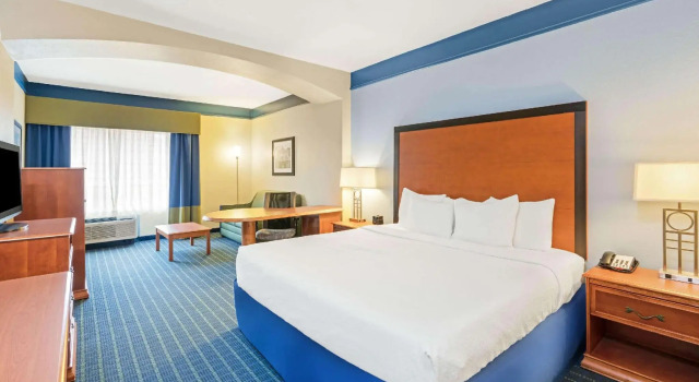 Двухместный номер Deluxe La Quinta by Wyndham Shawnee