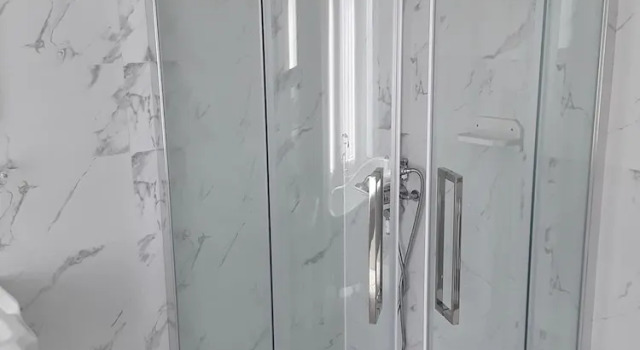 Номер Standard с балконом Royal Hotel