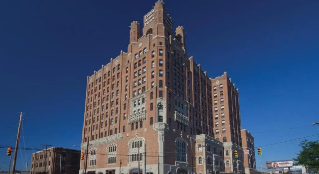 Люкс The Tudor Arms Hotel Cleveland - a DoubleTree by Hilton