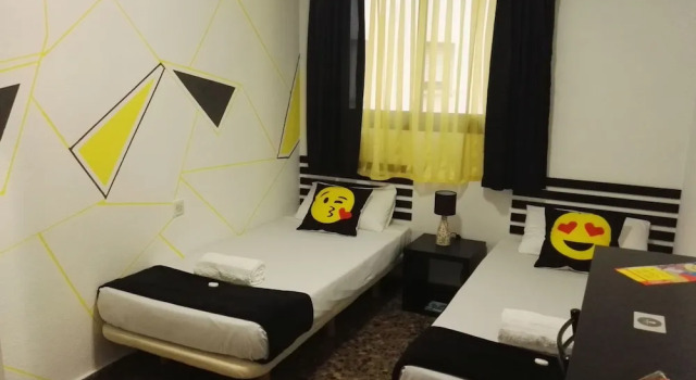 Апартаменты Iberia Lodging House