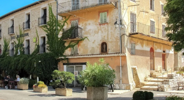 Peaceful Garden Retreat, Berre