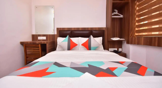 Hotel orchid suites Cochin, Забронировать Отель Недорогие отели Коччи, рядом с Ernakulam Public Library, недорого